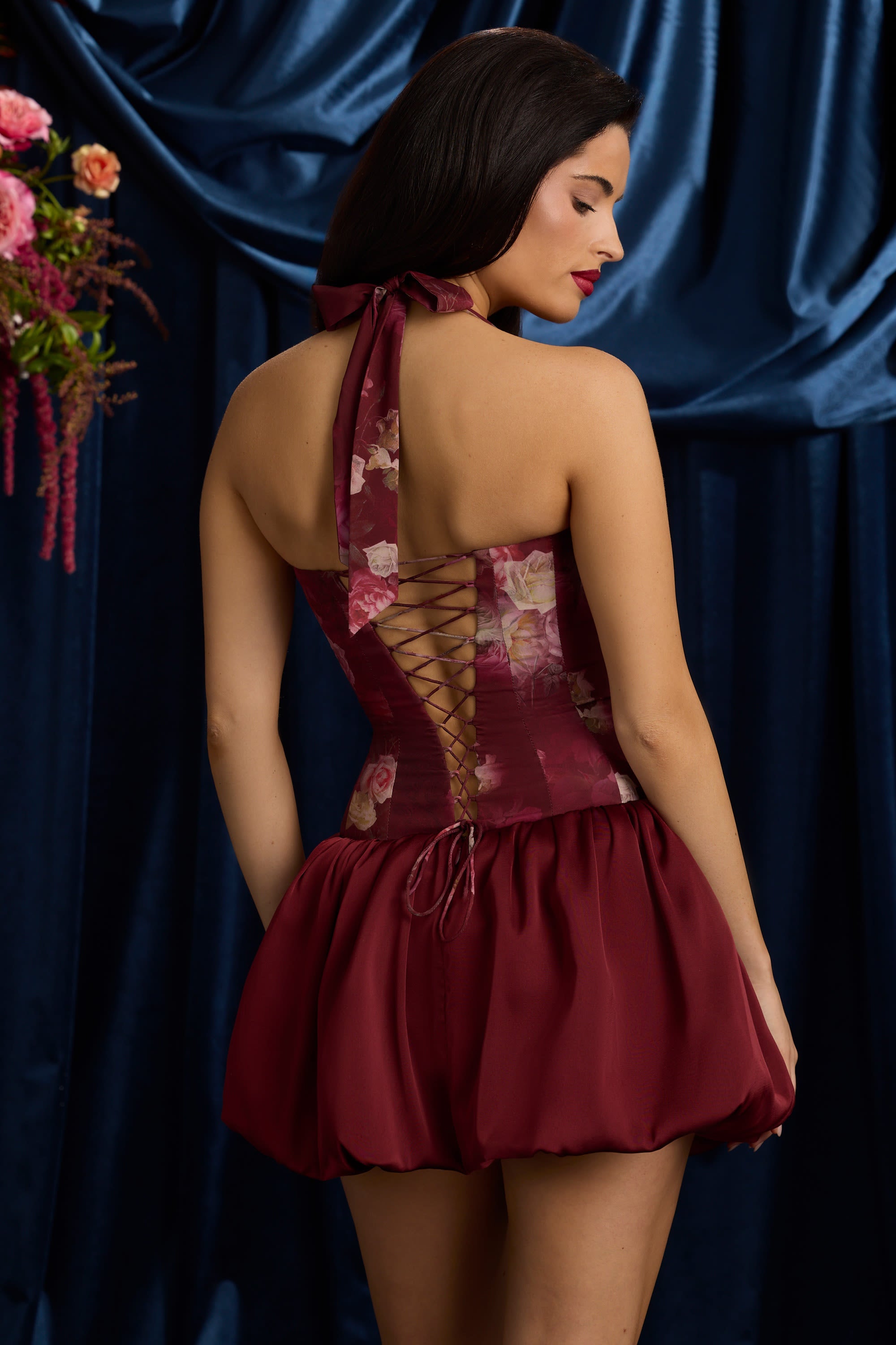 « Fleurette » — Robe Mini Corset Lacée Bullée Fleurie (+ short assorti), Bordeaux Fleuri