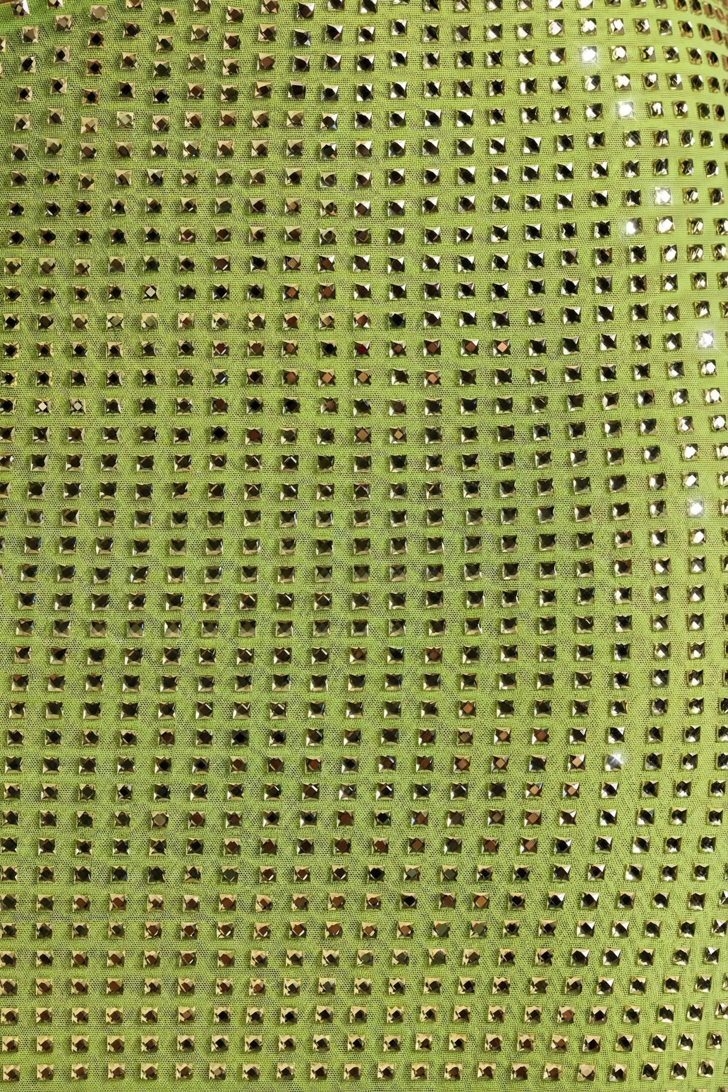 « Jade » — Robe Longue Bandeau Échancrée Ornée, Vert Poire
