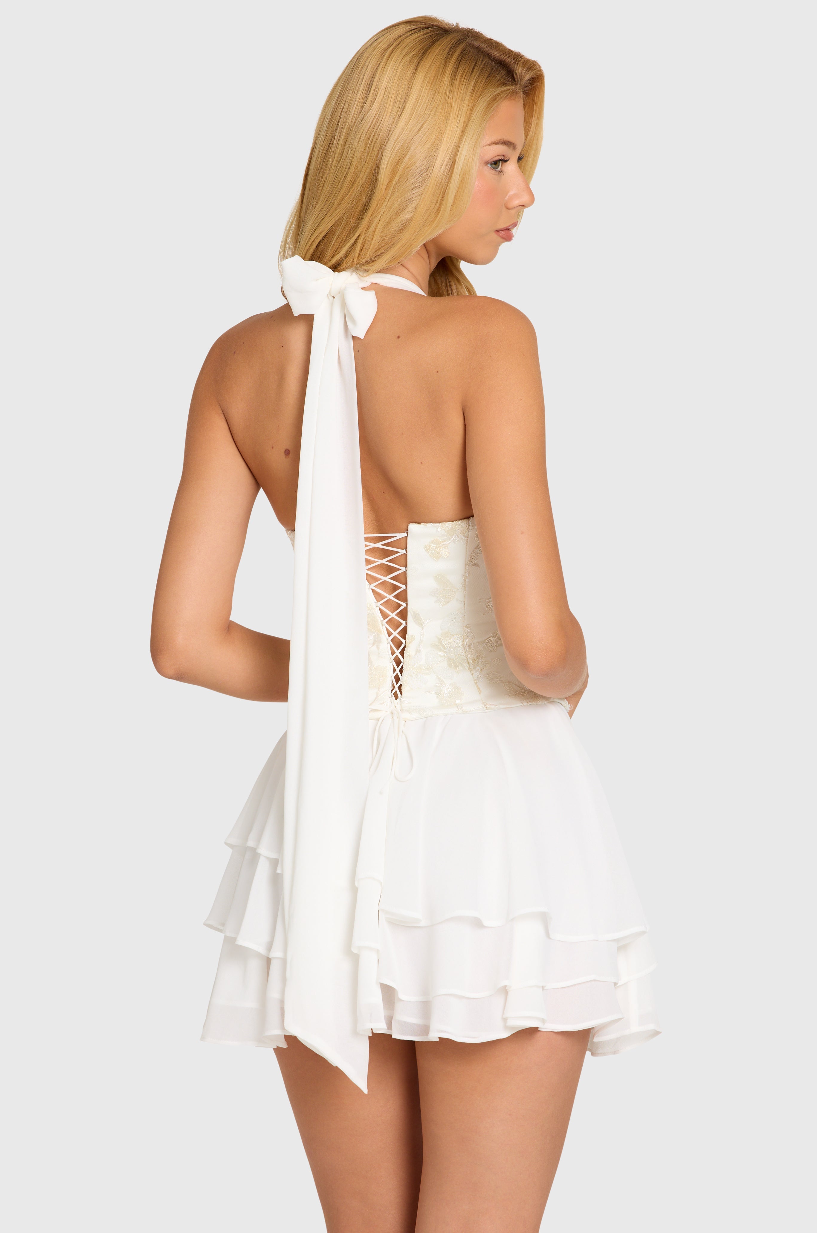 « Aurore » — Robe Mini Corset Brodée, Nacré