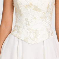 « Aurore » — Robe Mini Corset Brodée, Nacré
