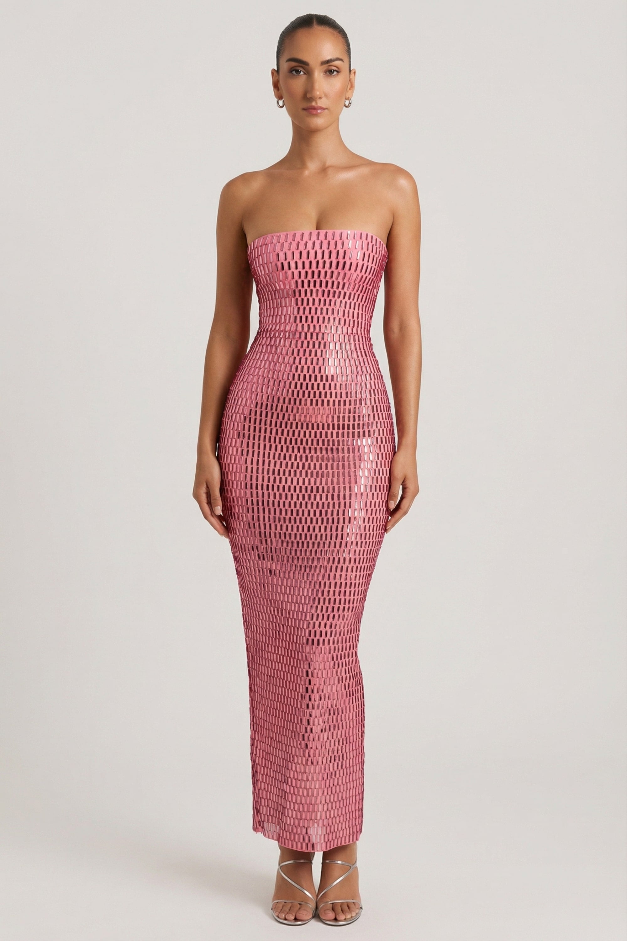 « Amaya » — Robe Longue Bandeau Ornée, Rose Pastèque