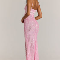 « Dentelle Rosée » — Robe Longue Bordée de Dentelle, Rose Poudré