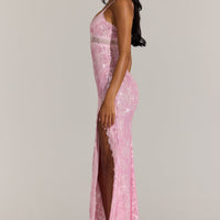 « Dentelle Rosée » — Robe Longue Bordée de Dentelle, Rose Poudré