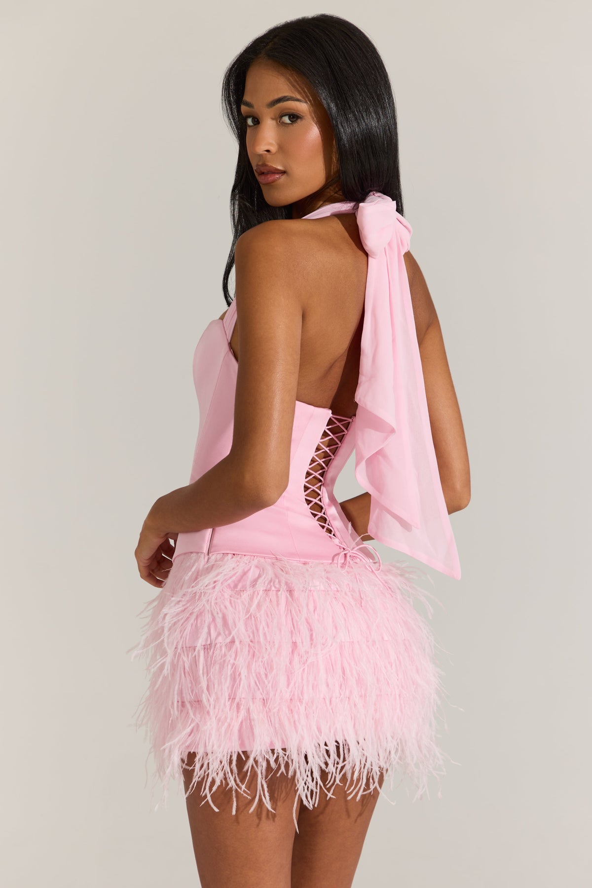 « Plume Rosée » — Ensemble Robe Courte Corset, Rose Poudré