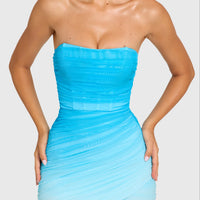 « Brume » — Robe Mini Bodycon Maille Dégradée, Bleu Ombré