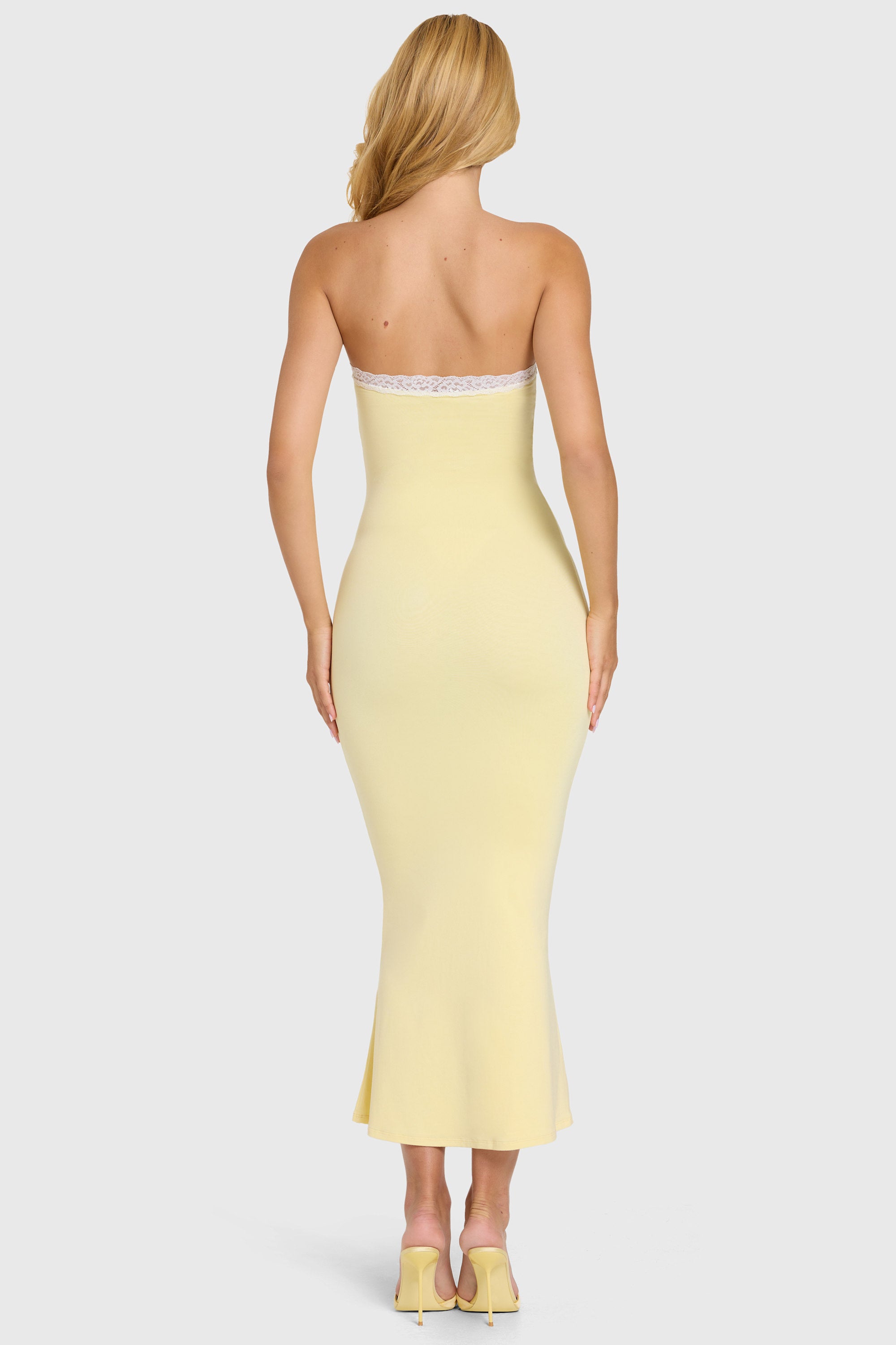 « Douceur » — Robe Midi Dentelle Modal, Beurre