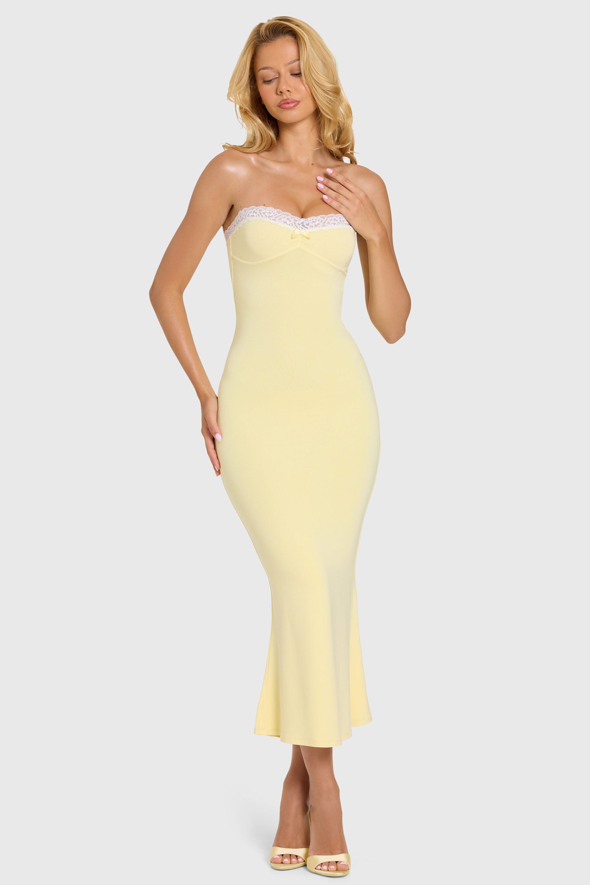 « Douceur » — Robe Midi Dentelle Modal, Beurre
