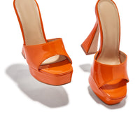 « Audace » — Mules Peep-Toe à Plateforme Chunky, Orange