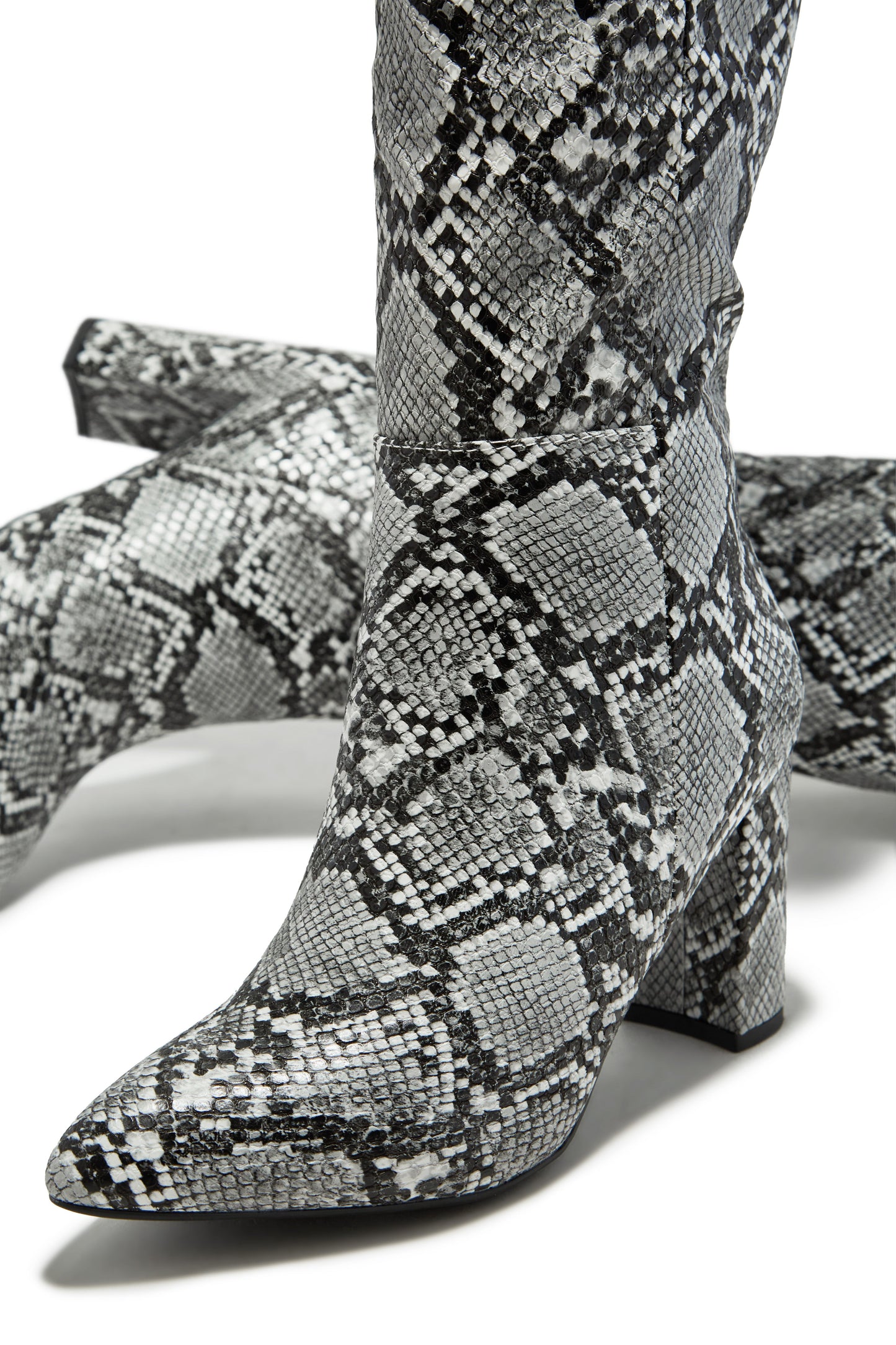« Serpentine » — Bottes hautes à Talon Bloc, Effet Serpent