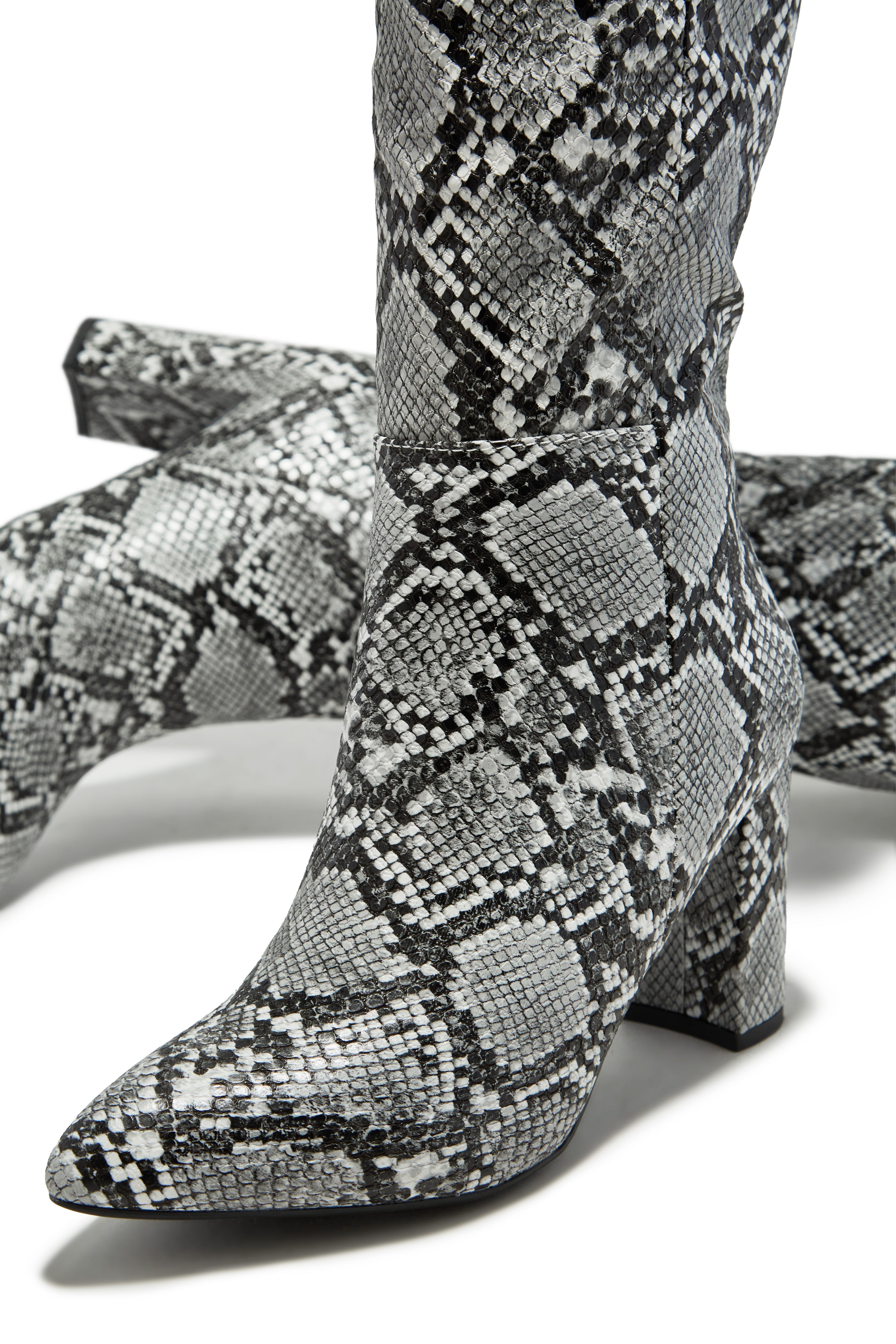 « Serpentine » — Bottes hautes à Talon Bloc, Effet Serpent