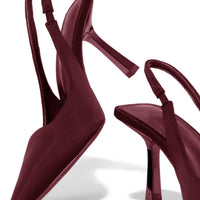 « Cariatide » — Escarpins Slingback, Bordeaux