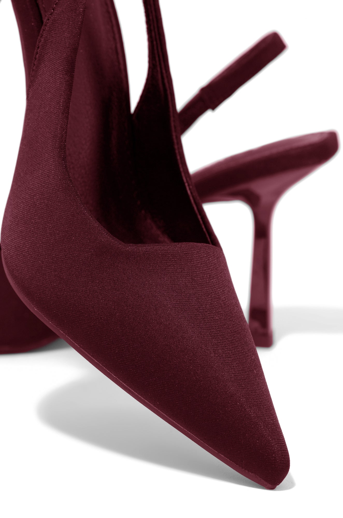 « Cariatide » — Escarpins Slingback, Bordeaux